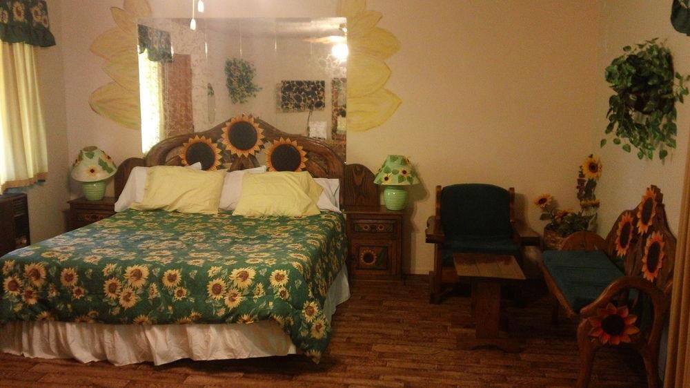 Bonnie Springs Ranch Motel Blue Diamond Ngoại thất bức ảnh