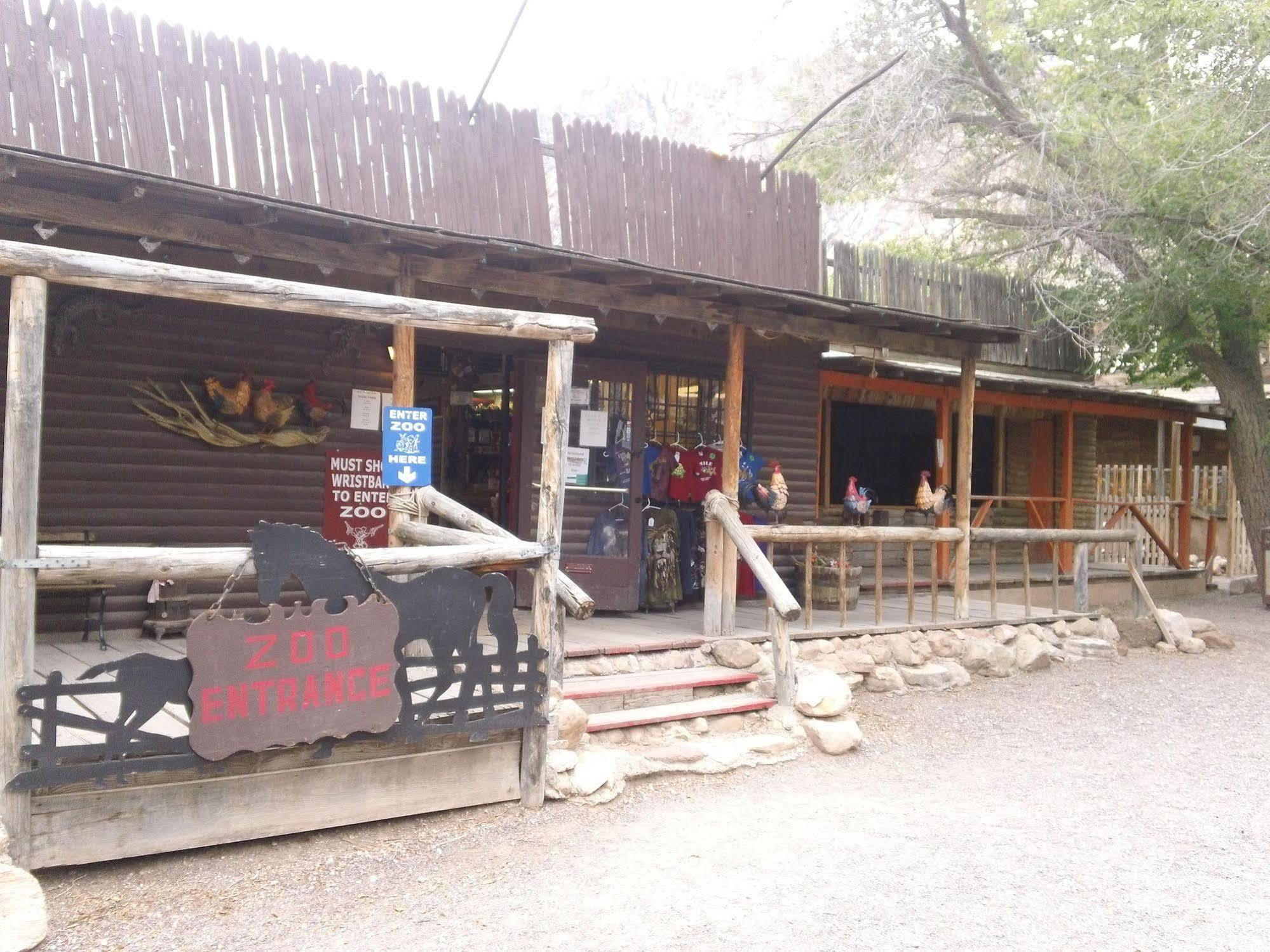 Bonnie Springs Ranch Motel Blue Diamond Ngoại thất bức ảnh